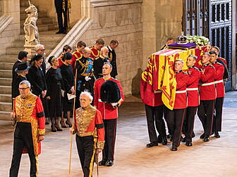 Funeral Of Queen Elizabeth Tak...